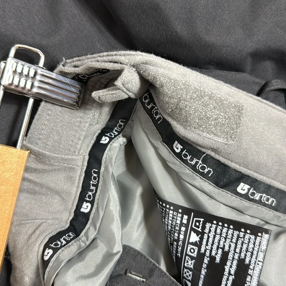 Burton Women's Western Style Snow Pants‎